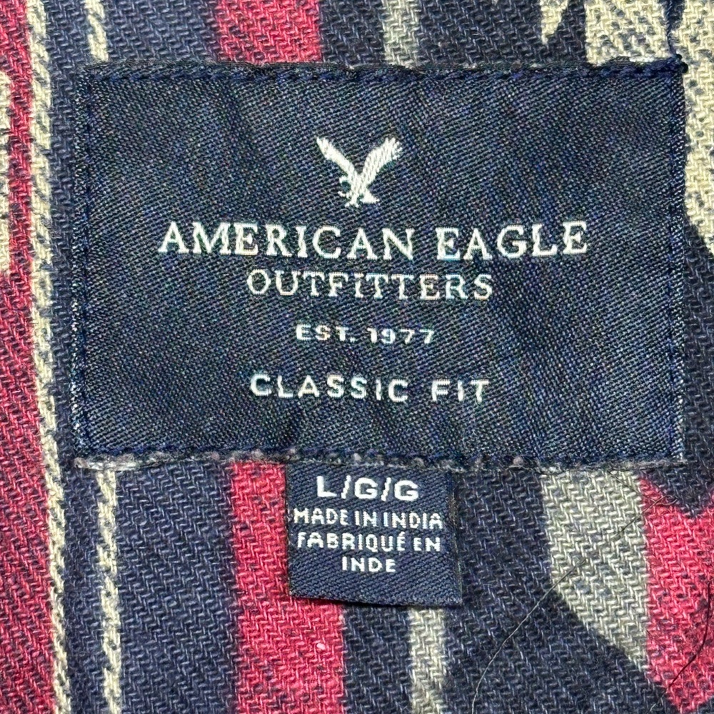 American Eagle Aztec Southwestern Button Down Shirt Mens Large Classic GUC - Picture 2 of 10
